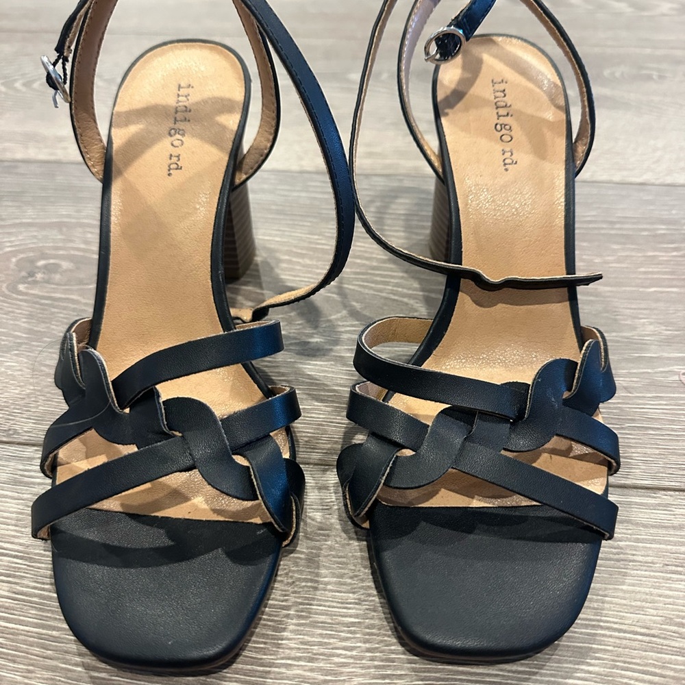Indigo Black Strappy Heels for Elegant Evenings